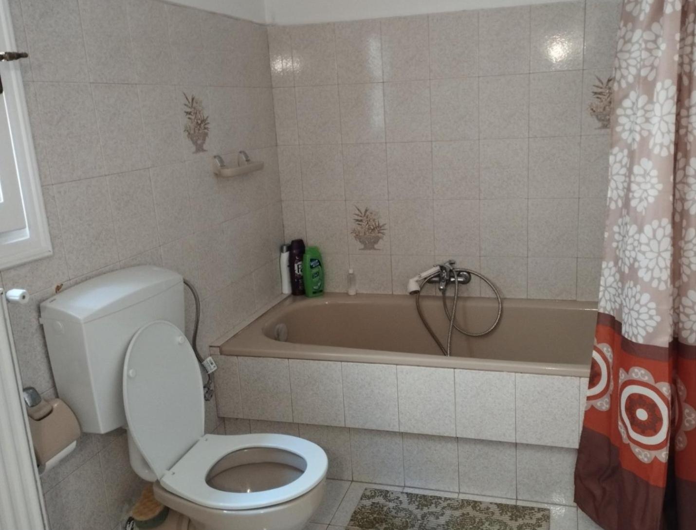 The Athenian Riviera Summer Nest Apartment อานาวีซอส ภายนอก รูปภาพ